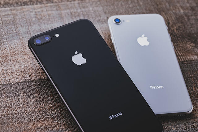 次世代スマートフォン、iPhoneXの謎を追え！！